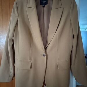 Banana Republic CAMEL Blazer completely lined.